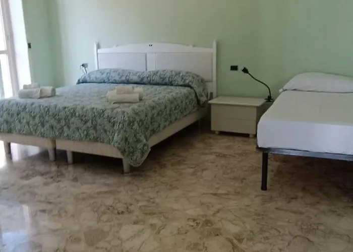 Penthouse In The Historical Center With Sea View 5 Minutes Away From Main Square Apartman