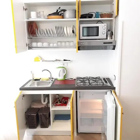 With Sea View, Elevator Only 2 Stairs In The Historical Center At 350mt From The Cathedral Amalfi