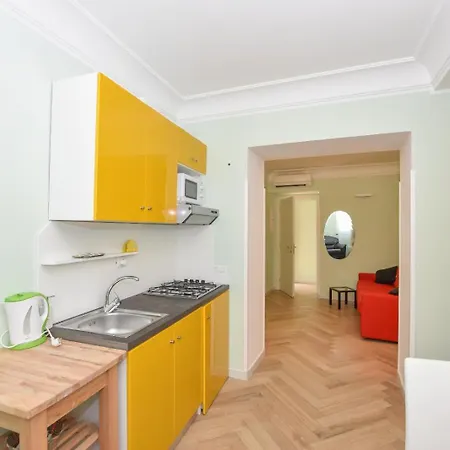 With Sea View, Elevator Only 2 Stairs In The Historical Center At 350mt From The Cathedral Apartamento