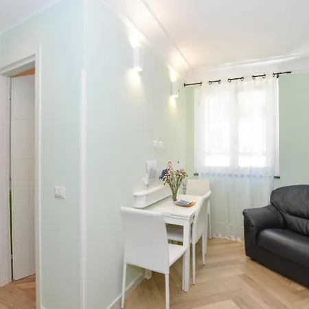 Apartamento With Sea View, Elevator Only 2 Stairs In The Historical Center At 350mt From The Cathedral *