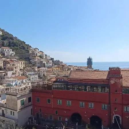 Penthouse In The Historical Center With Sea View 5 Minutes Away From Main Square Amalfi