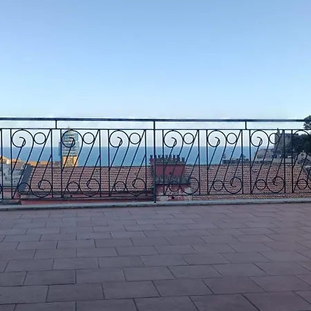 Lejlighed Penthouse In The Historical Center With Sea View 5 Minutes Away From Main Square