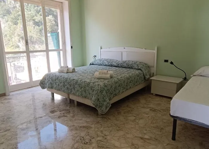 Penthouse In The Historical Center With Sea View 5 Minutes Away From Main Square Lägenhet *