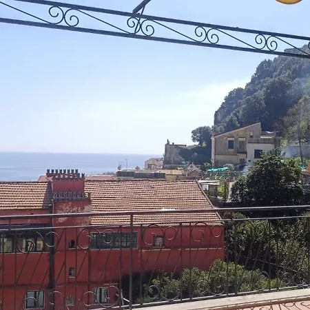 Penthouse In The Historical Center With Sea View 5 Minutes Away From Main Square *