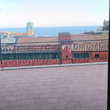 Penthouse In The Historical Center With Sea View 5 Minutes Away From Main Square Apartman Amalfi